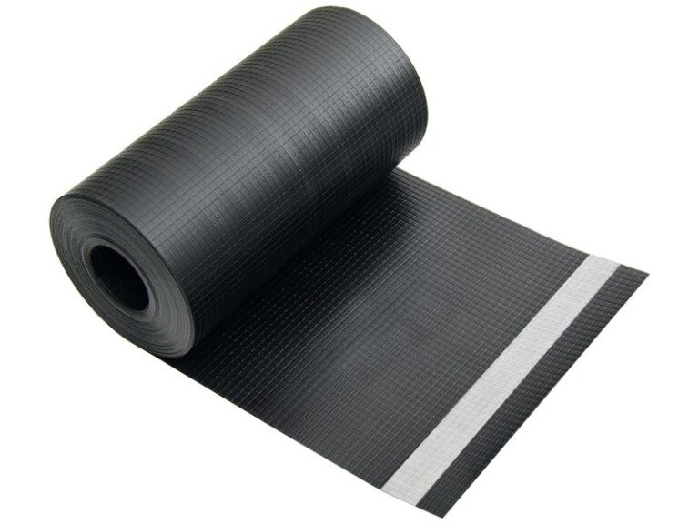 Czy folia pod styropianem na piętrze to konieczność? Sprawdź nasze porady!