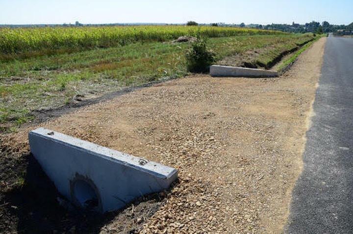 Przewodnik po kosztach budowy wjazdu na posesję: co warto wiedzieć?