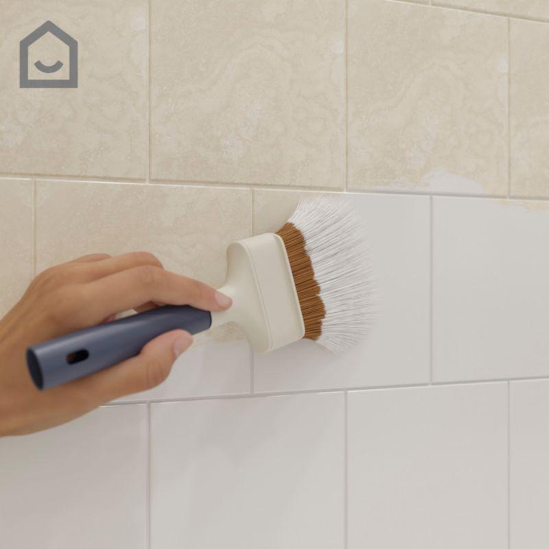 Przygotowanie powierzchni płytek