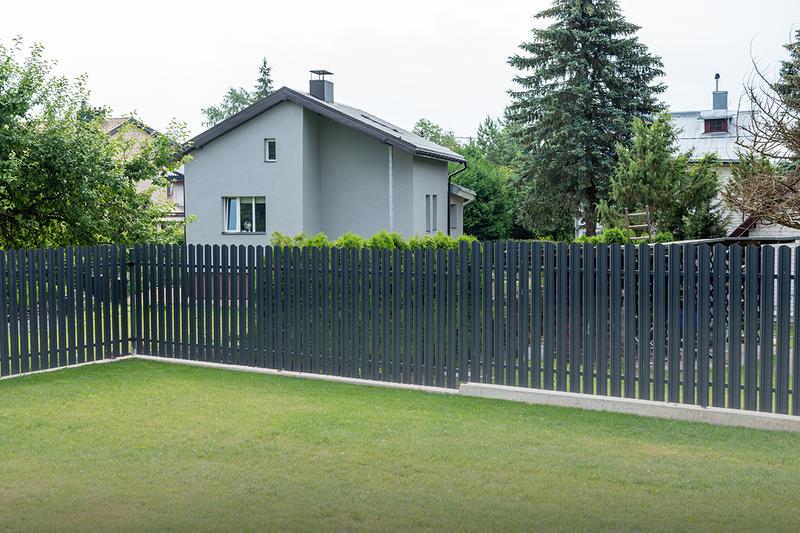 Etapy budowy ogrodzenia