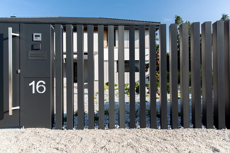 Narzędzia do budowy ogrodzenia