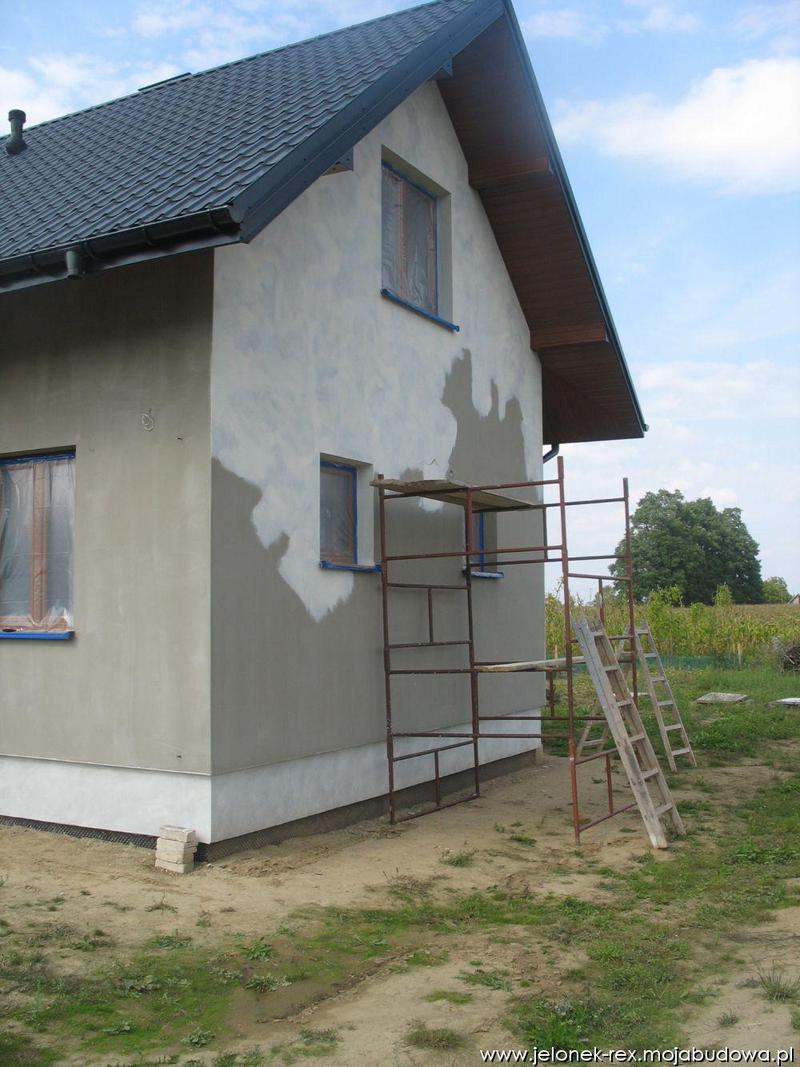 Gruntowanie elewacji