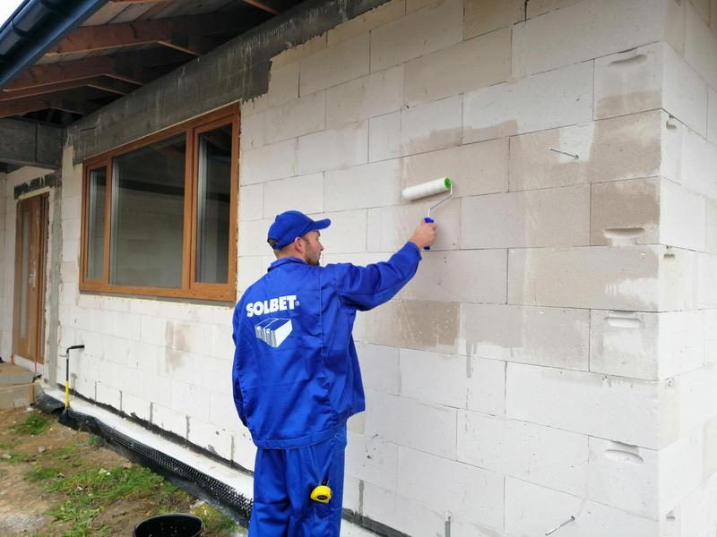 Wybór preparatów gruntujących do elewacji