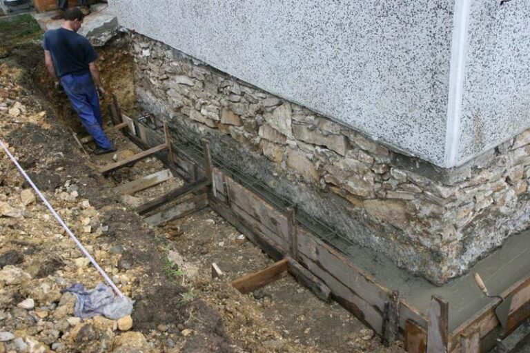 Jak skutecznie wzmacniać fundamenty murowane w budownictwie?