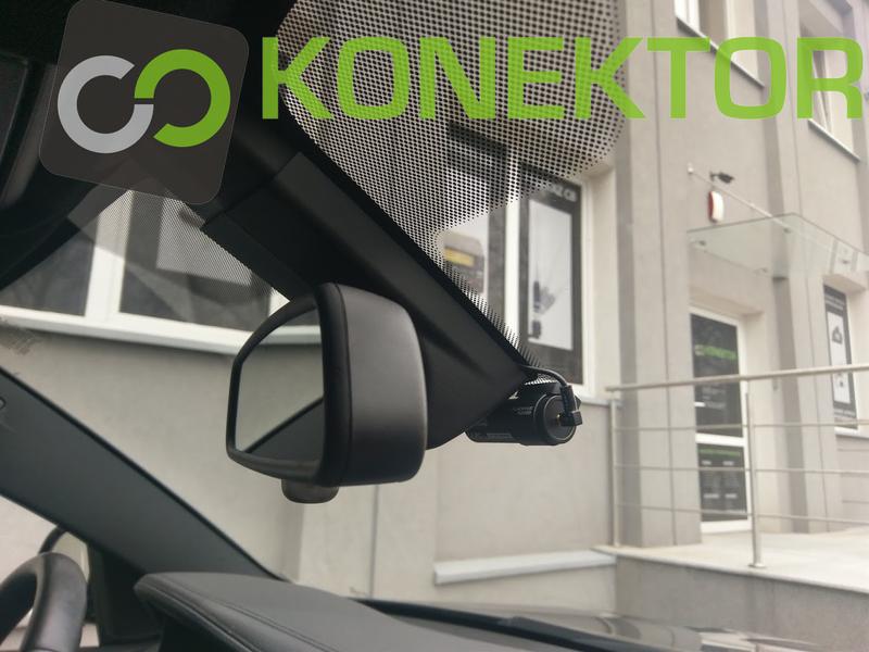 Jak skutecznie zamontować kamerę na monitorze? Praktyczny poradnik krok po kroku