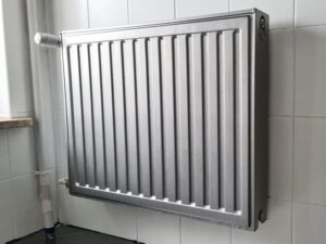 Jaką farbę wybrać do malowania kaloryferów, by zachwycały efektem?